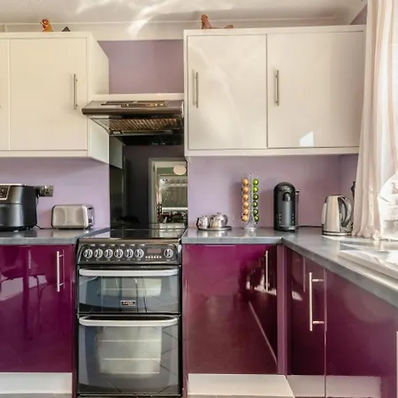 4 Bed In Burtonport Oc-c31069 Meenmore